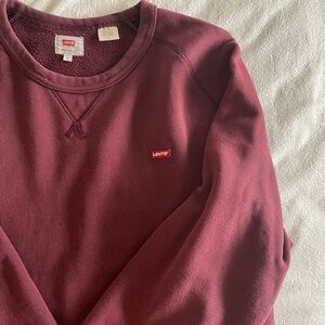 Levi men’s pullover